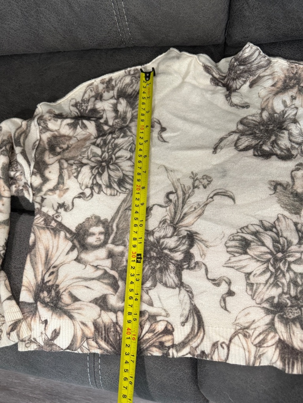 Anthropologie pilcro alani cashmere mock neck sweater angel motif print - Picture 12 of 12